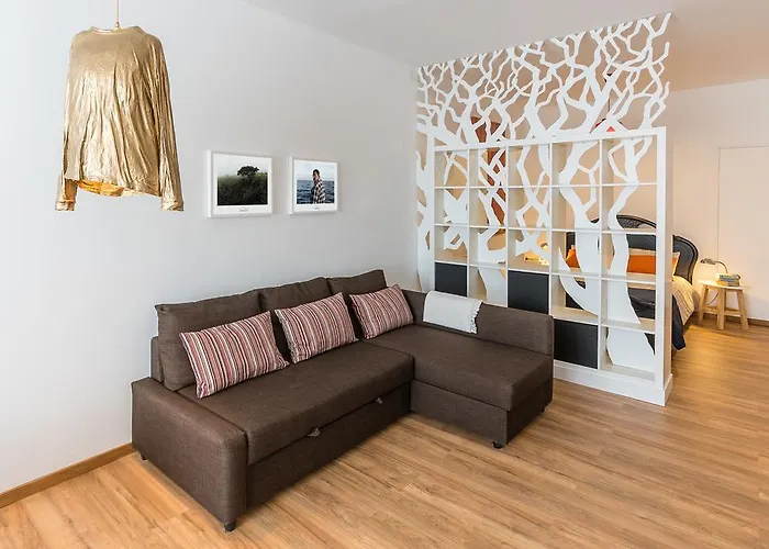 Art In Downtown Apartman *